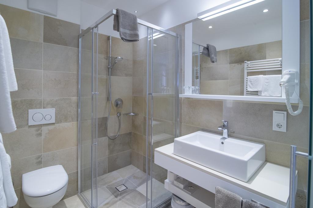 Garni Hotel Kessler Тироло Экстерьер фото